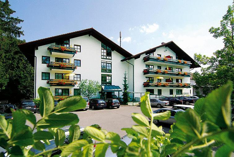Appartment-Hotel-Hölzl Grünwald Buitenkant foto