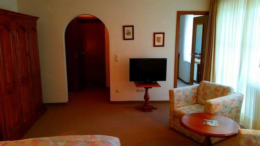 Appartment-Hotel-Hölzl Grünwald Buitenkant foto