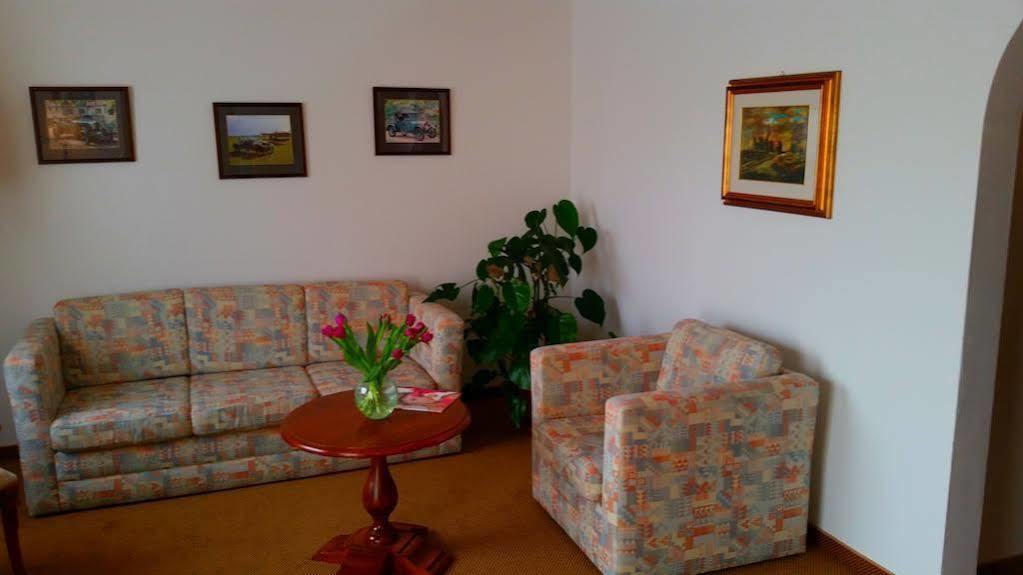 Appartment-Hotel-Hölzl Grünwald Buitenkant foto